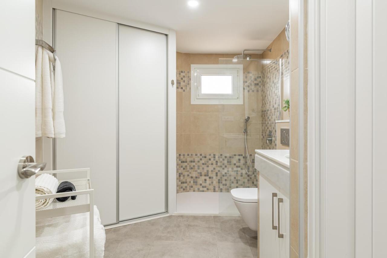 Modern Apartment Steps From The Beach ตอร์ร็อกซ์ ภายนอก รูปภาพ
